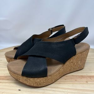 Clarks Annadel Eirwyn Wedge Sandal - Black